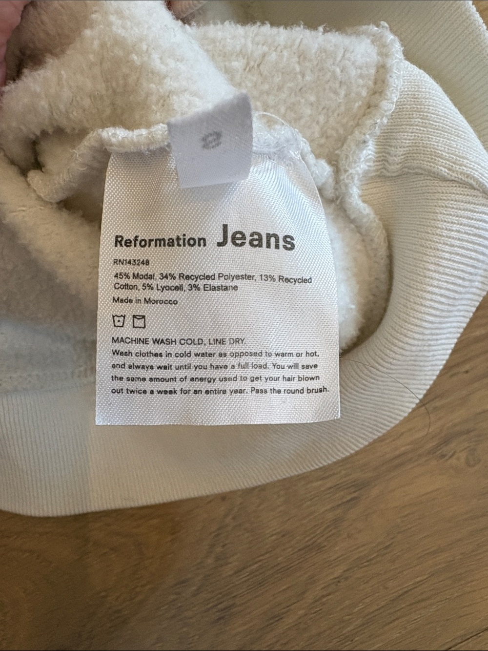 Reformation White Cropped Crewneck Sweatshirt - Picture 4 of 4